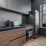 Апартаменты Deribasovskaya 18 Loft Одесса
